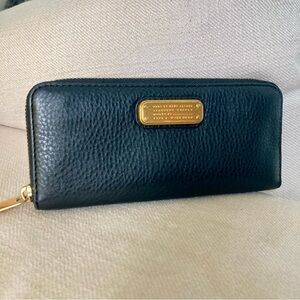 *MINT* Marc by Marc Jacobs Standard Supply Workwear zip-around Wallet Pebbled